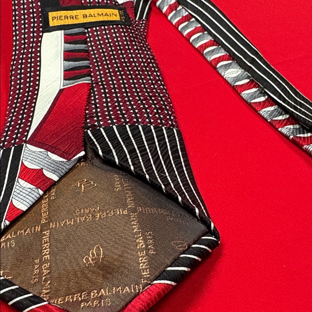 Pierre Balmain vintage silk tie! - Picture 5 of 6